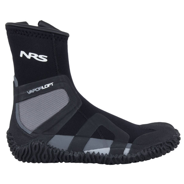 nrs kayak shoes