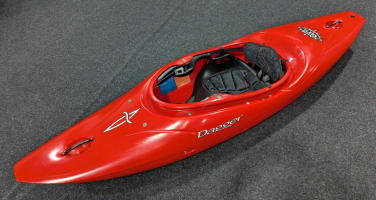 Dagger GTS 7.5 Action Spec - Cosmetic 2nd Kayak